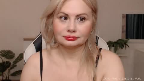  Lola  online show from 7, 10, 2025