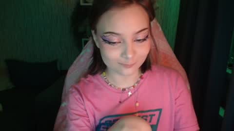 lola online show from 27, 1, 2025