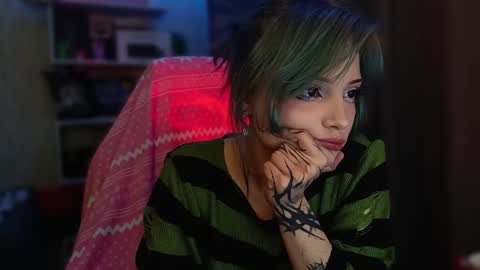 lola online show from 27, 11, 2025