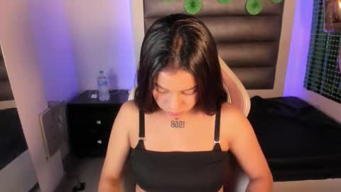 lola_js online show from 18, 3, 2026