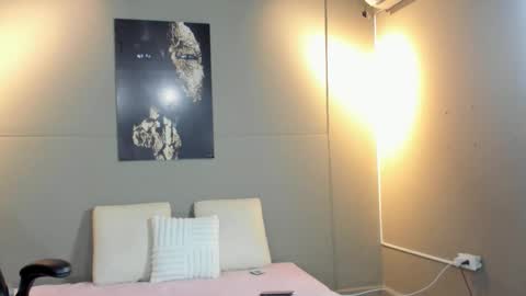 lola red online show from 26, 2, 2026