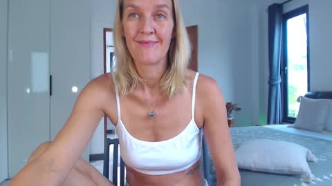 Snapshot of lolaaelita chatting on 17, 2, 2026 Lola online show from 17, 2, 2026