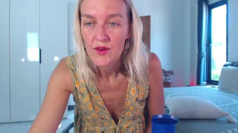 Snapshot of lolaaelita chatting on 21, 3, 2026 Lola online show from 21, 3, 2026