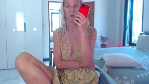 Snapshot of lolaaelita chatting on 21, 3, 2026 Lola online show from 21, 3, 2026