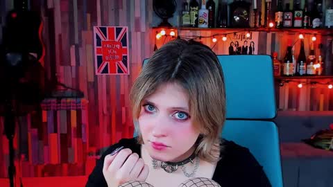 Snapshot of lolaasmus chatting on 11, 1, 2025 I consider myself the god Loki but life just calls me LOL online show from 11, 1, 2025