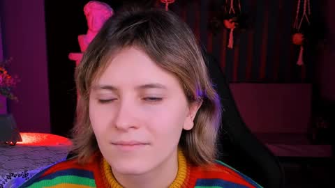 Snapshot of lolaasmus chatting on 14, 1, 2025 I consider myself the god Loki but life just calls me LOL online show from 14, 1, 2025