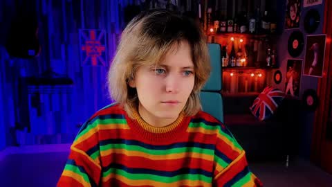 Snapshot of lolaasmus chatting on 17, 1, 2025 I consider myself the god Loki but life just calls me LOL online show from 17, 1, 2025