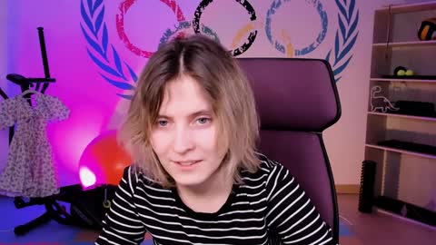 Snapshot of lolaasmus chatting on 1, 2, 2025 I consider myself the god Loki but life just calls me LOL online show from 1, 2, 2025