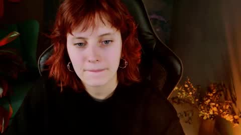 Snapshot of lolaasmus chatting on 11, 3, 2025 I consider myself the god Loki but life just calls me LOL online show from 11, 3, 2025