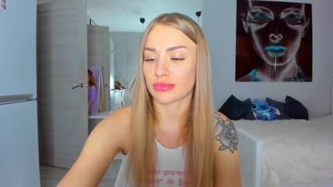 lolabani675452 online show from 13, 10, 2025