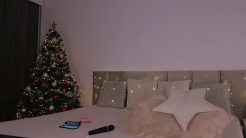 Lola online show from 11, 1, 2025