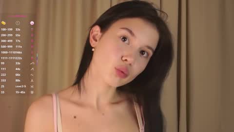 Snapshot of lollaberry chatting on 17, 11, 2025 Maria online show from 17, 11, 2025