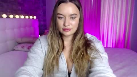 Snapshot of lollidoli__ chatting on 8, 2, 2026 Victoria online show from 8, 2, 2026