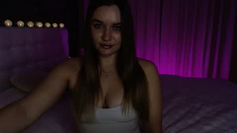 Snapshot of lollidoli__ chatting on 4, 3, 2026 Victoria online show from 4, 3, 2026