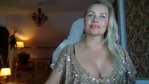 Roxy online show from 11, 1, 2025