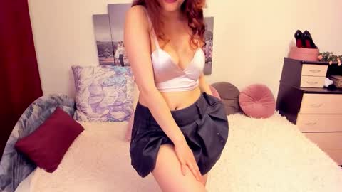 Snapshot of lolomercier chatting on 10, 3, 2026 LoloMercier online show from 10, 3, 2026