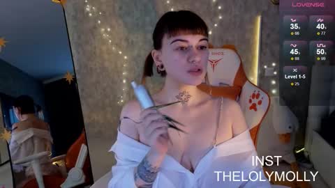 Molli online show from 23, 11, 2025