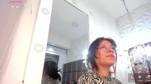 Loly online show from 6, 10, 2025