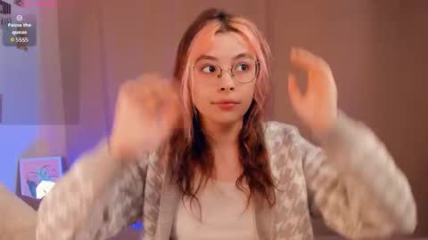 Lona online show from 9, 3, 2026