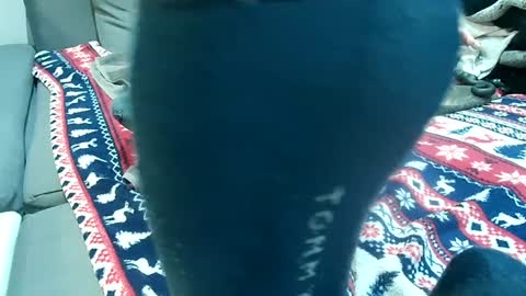 Snapshot of londoner35xx chatting on 26, 12, 2024 londoner35xx online show from 26, 12, 2024