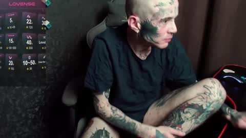 Snapshot of lone1ycrystal chatting on 5, 10, 2025 Chris online show from 5, 10, 2025