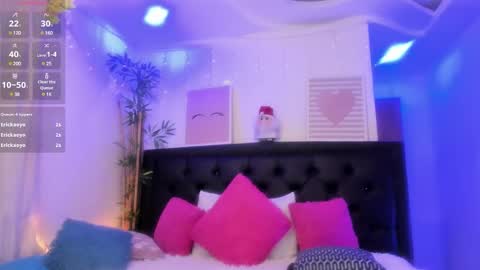 Jennifer  online show from 18, 12, 2024