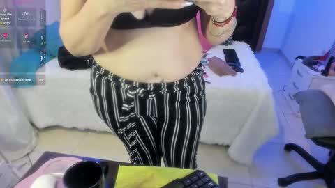 Jennifer  online show from 19, 12, 2024
