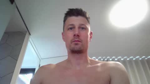 longdutch85 online show from 9, 2, 2026