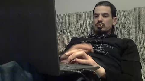 Snapshot of longnight5 chatting on 28, 1, 2025 Alejandro Rulitos Twitter longnight55 Intagram 5longnight5 online show from 28, 1, 2025