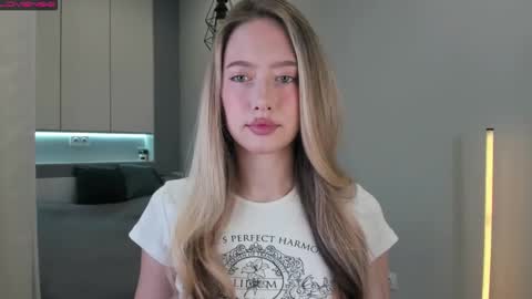 Eva online show from 6, 10, 2025