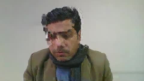 Snapshot of longthick1985 chatting on 2, 1, 2025 Lleida-man online show from 2, 1, 2025