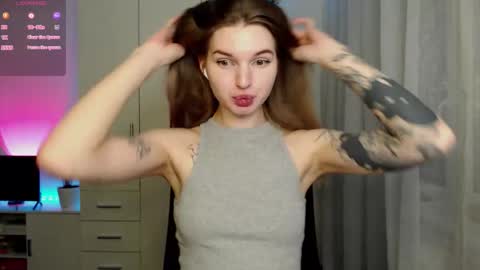 Luna online show from 15, 12, 2025