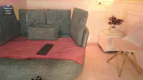 Loona Nyx online show from 1, 11, 2025