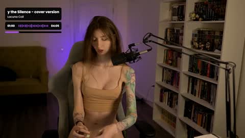 loony_moony online show from 10, 1, 2026