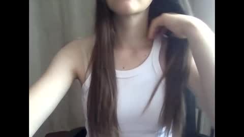 lora23s online show from 10, 9, 2025