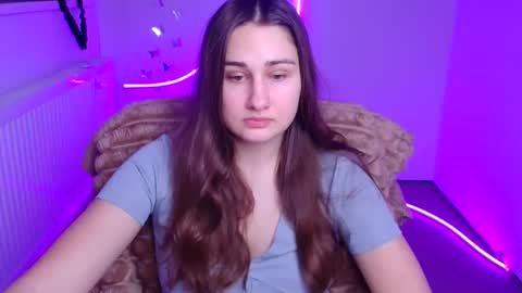 Lora online show from 7, 2, 2026