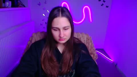 Lora online show from 20, 2, 2026