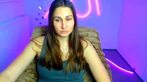 Lora online show from 19, 3, 2026