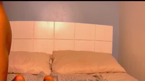 Snapshot of loraforreal chatting on 27, 11, 2025 Blackcat online show from 27, 11, 2025