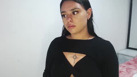 lorem_adams online show from 19, 1, 2026