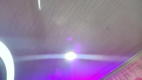 Loren online show from 1, 3, 2025