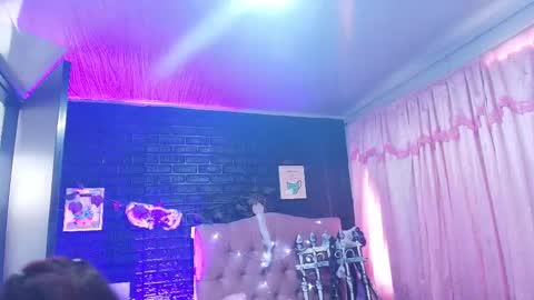 Loren online show from 29, 10, 2025