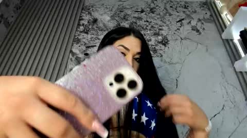 Doll Queen online show from 26, 11, 2025