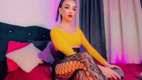 lesly lorena online show from 8, 10, 2025