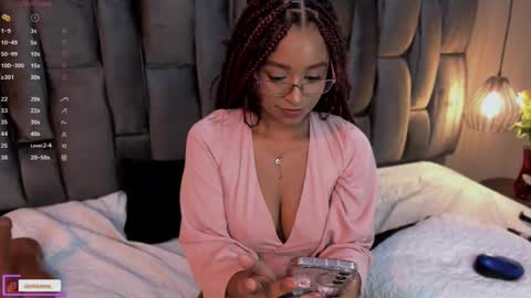 Lorena Vieira  online show from 16, 2, 2025