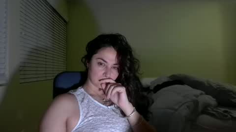 lorenlovely online show from 15, 9, 2025