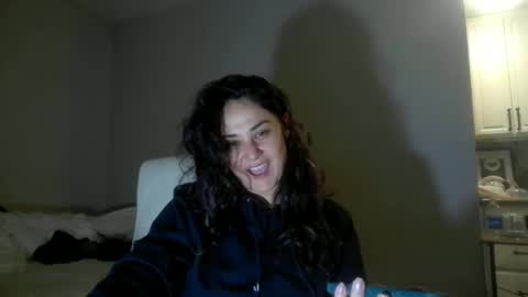 lorenlovely online show from 27, 9, 2025
