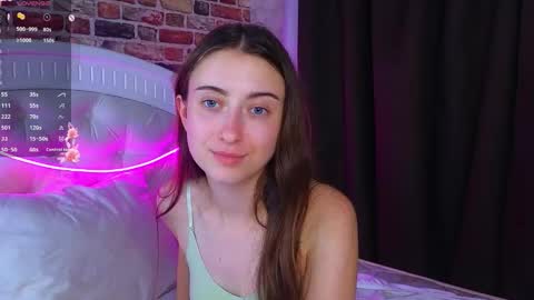 loretta_martinez online show from 26, 9, 2025