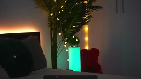 Snapshot of lorettelorenaa chatting on 17, 10, 2025 LoretteLorena online show from 17, 10, 2025