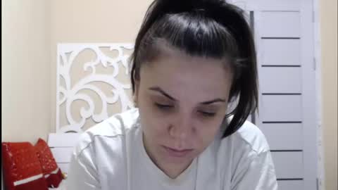 LorraGrey online show from 18, 2, 2025